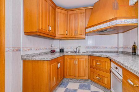 Venta de casa en Ambroz