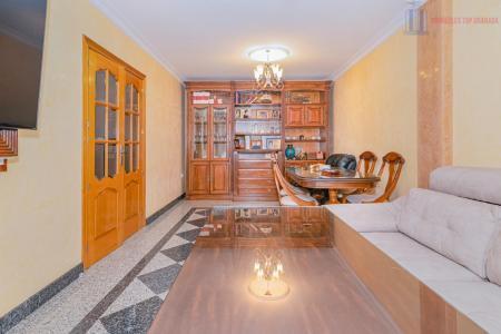 Venta de casa en Ambroz