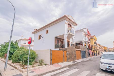 Venta de casa en Ambroz