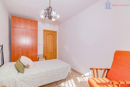 Venta de piso en Granada