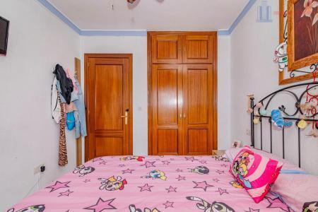 Venta de casa en Alhendín