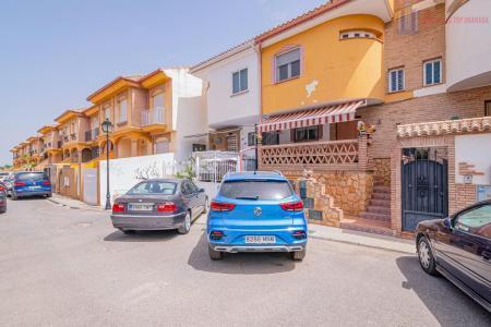 Venta de casa en Alhendín