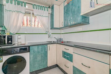 Venta de casa en Alhendín