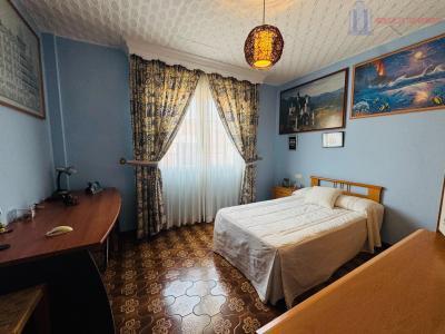 Venta de casa en Alhendín
