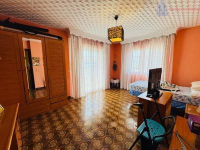 Venta de casa en Alhendín