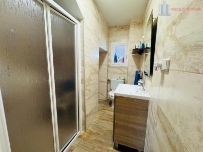 Venta de casa en Alhendín