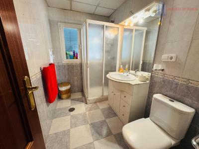 Venta de casa en Alhendín