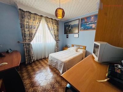 Venta de casa en Alhendín