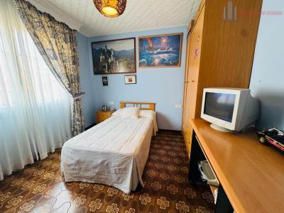 Venta de casa en Alhendín