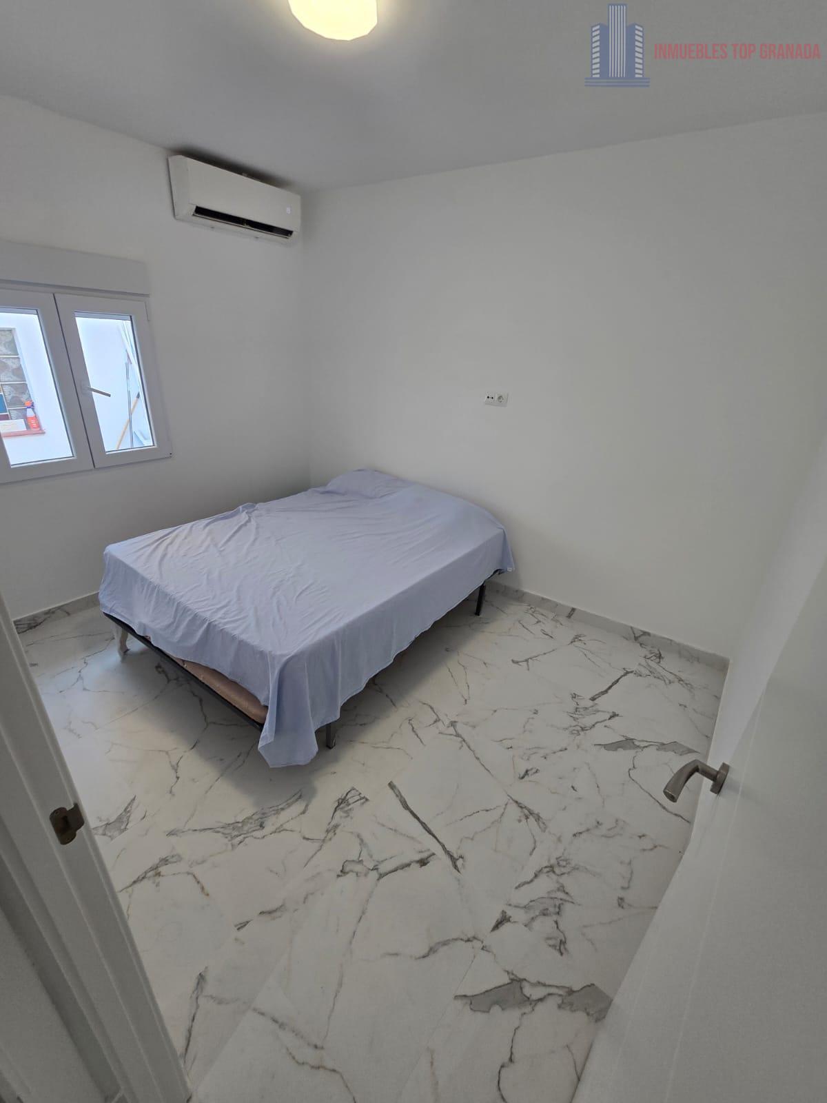 Venta de casa en La Zubia