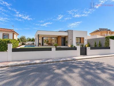 Venta de terreno en Cúllar Vega