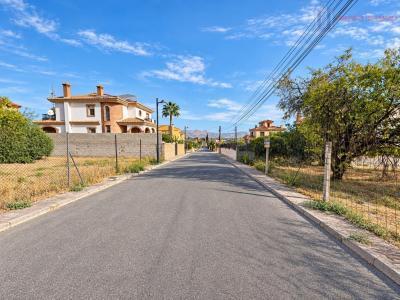 Venta de terreno en Cúllar Vega