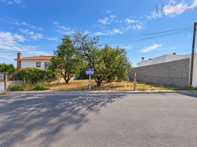 Venta de terreno en Cúllar Vega