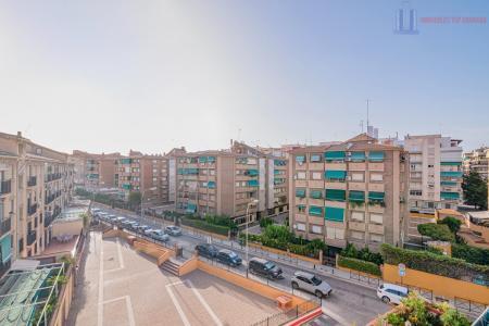 Venta de piso en Granada