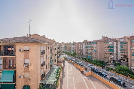 Venta de piso en Granada