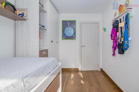 Venta de piso en Granada