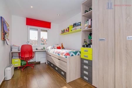 Venta de piso en Granada