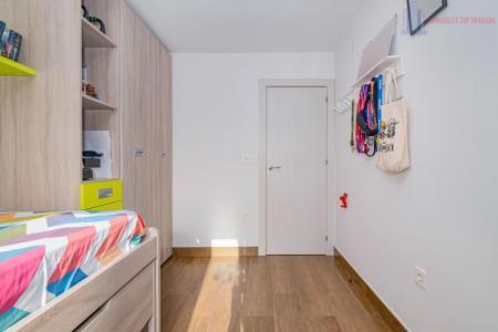 Venta de piso en Granada