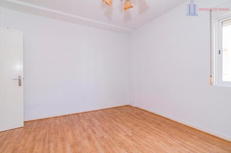 Venta de piso en Granada