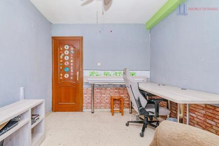 Venta de piso en Granada