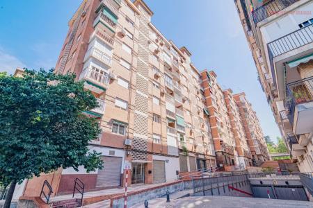 Venta de piso en Granada