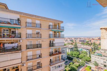 Venta de piso en Granada