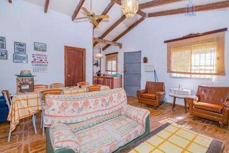 Venta de finca rústica en Dúrcal