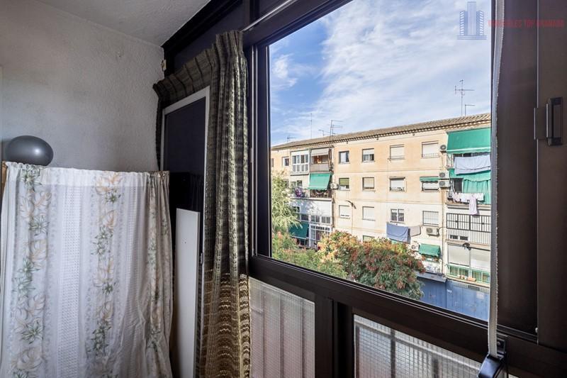 Venta de piso en Granada