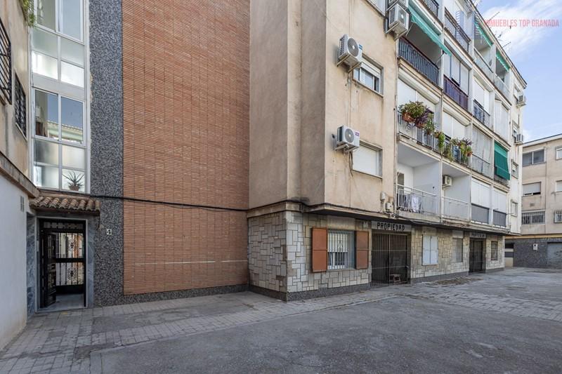 Venta de piso en Granada