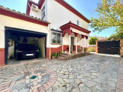 Venta de chalet en Peligros