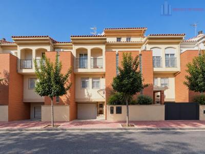 Venta de casa en Armilla