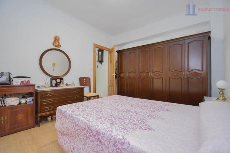 Venta de piso en Granada