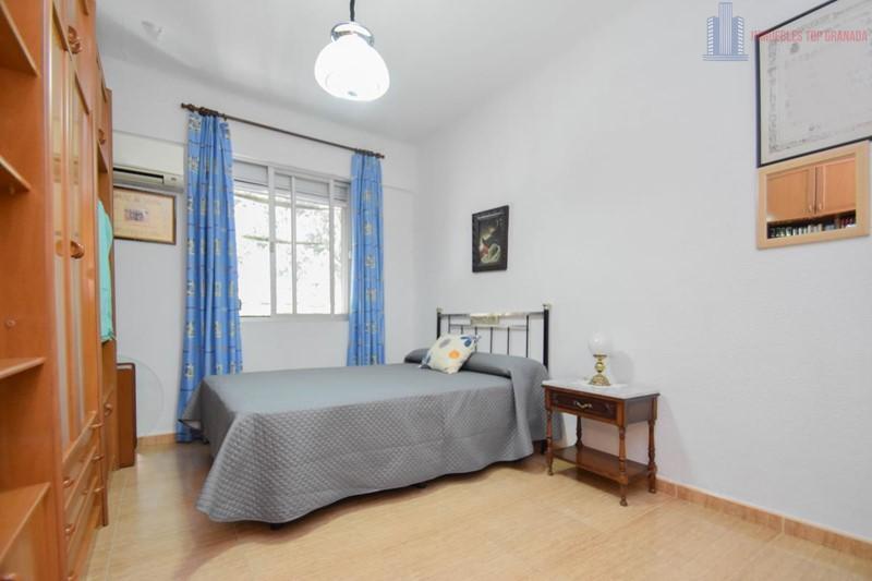 Venta de piso en Granada