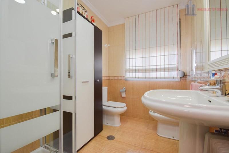 Venta de piso en Granada