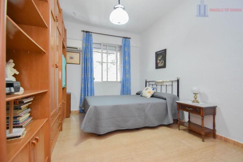 Venta de piso en Granada