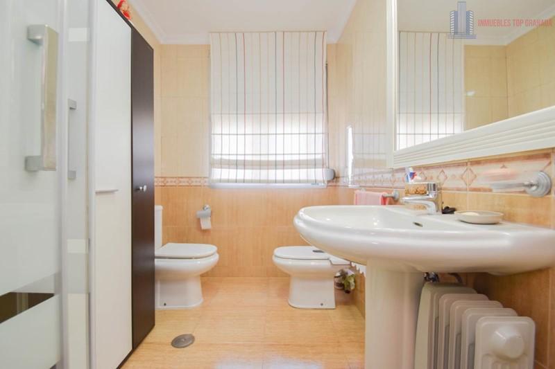 Venta de piso en Granada