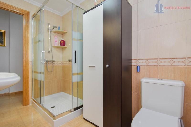 Venta de piso en Granada
