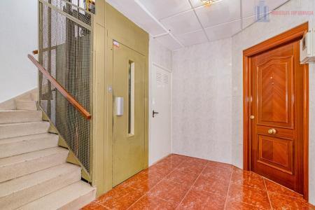 Venta de piso en Granada