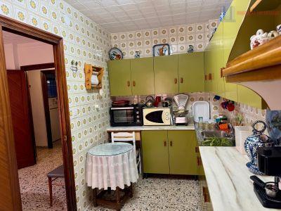Venta de casa en Lanjarón