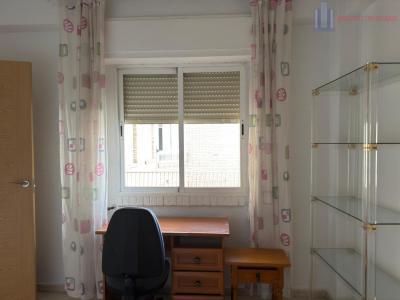 Venta de piso en Granada