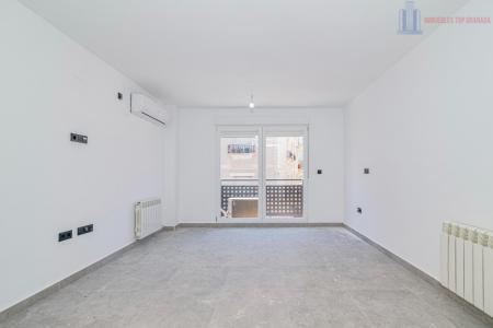 Venta de piso en Cenes de la Vega