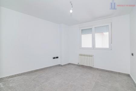Venta de piso en Cenes de la Vega