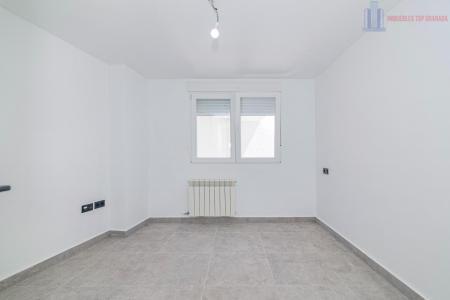 Venta de piso en Cenes de la Vega