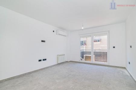 Venta de piso en Cenes de la Vega