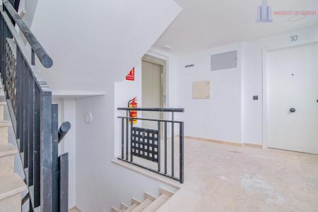 Venta de piso en Cenes de la Vega