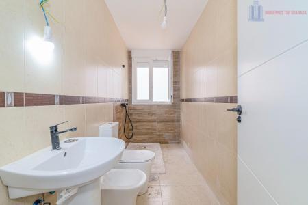 Venta de piso en Cenes de la Vega