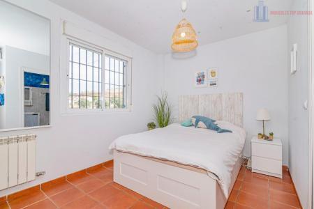 Venta de chalet en Huétor Vega