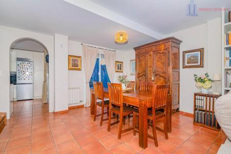 Venta de chalet en Huétor Vega
