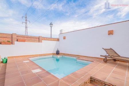 Venta de chalet en Huétor Vega