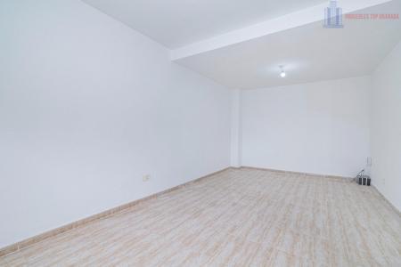 Venta de casa en Láchar